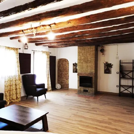 Casa Larralde Bisimbre