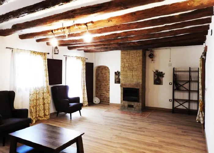 Casa Larralde Bisimbre