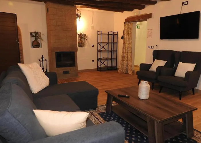 Casa Larralde * Bisimbre